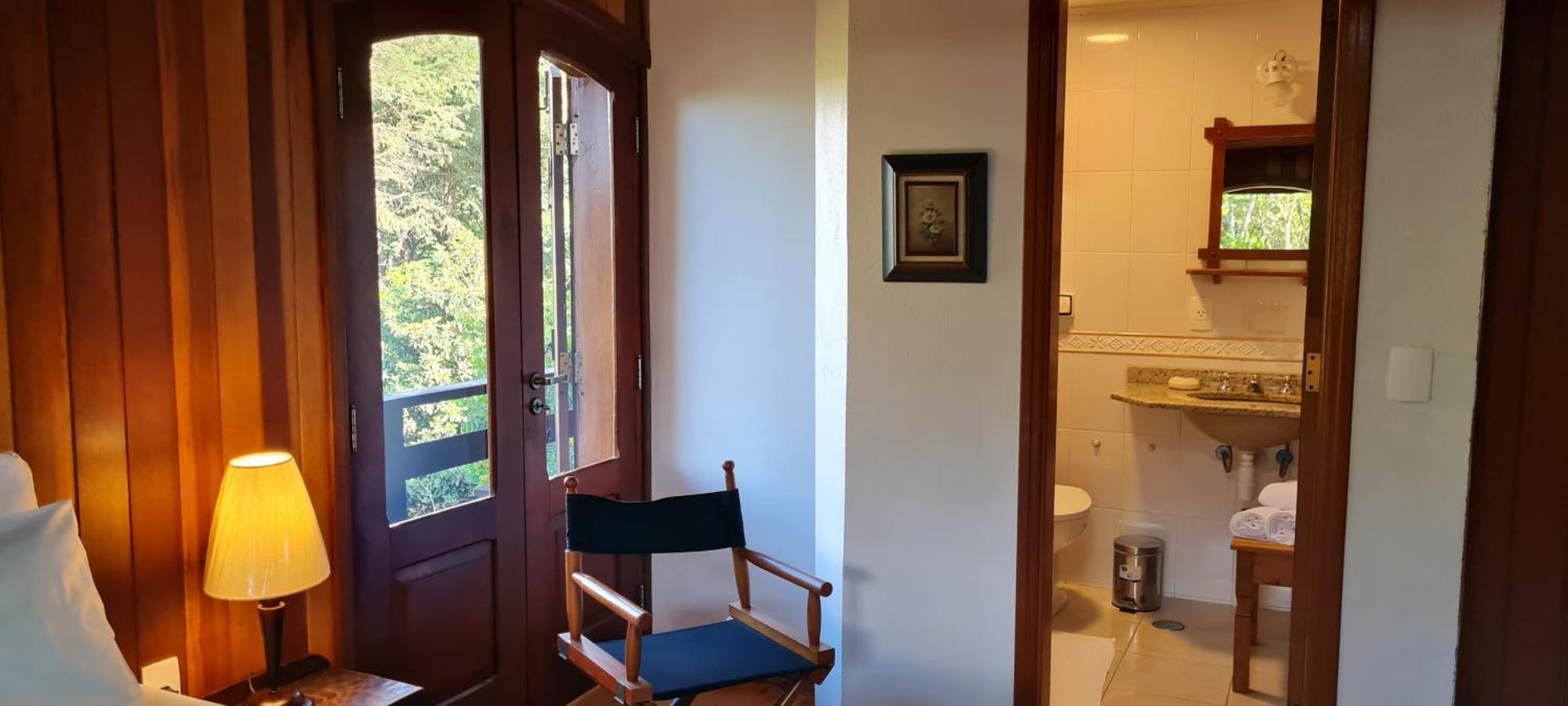 Arado 313 Suites Monte Verde  Quarto foto